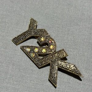 Vintage Y2K Lapel Pin Brooch Coat Jacket Gold Tone With Jewels